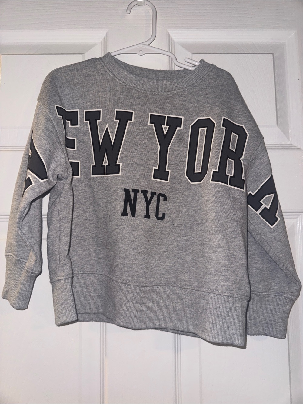 NY sweatshirt